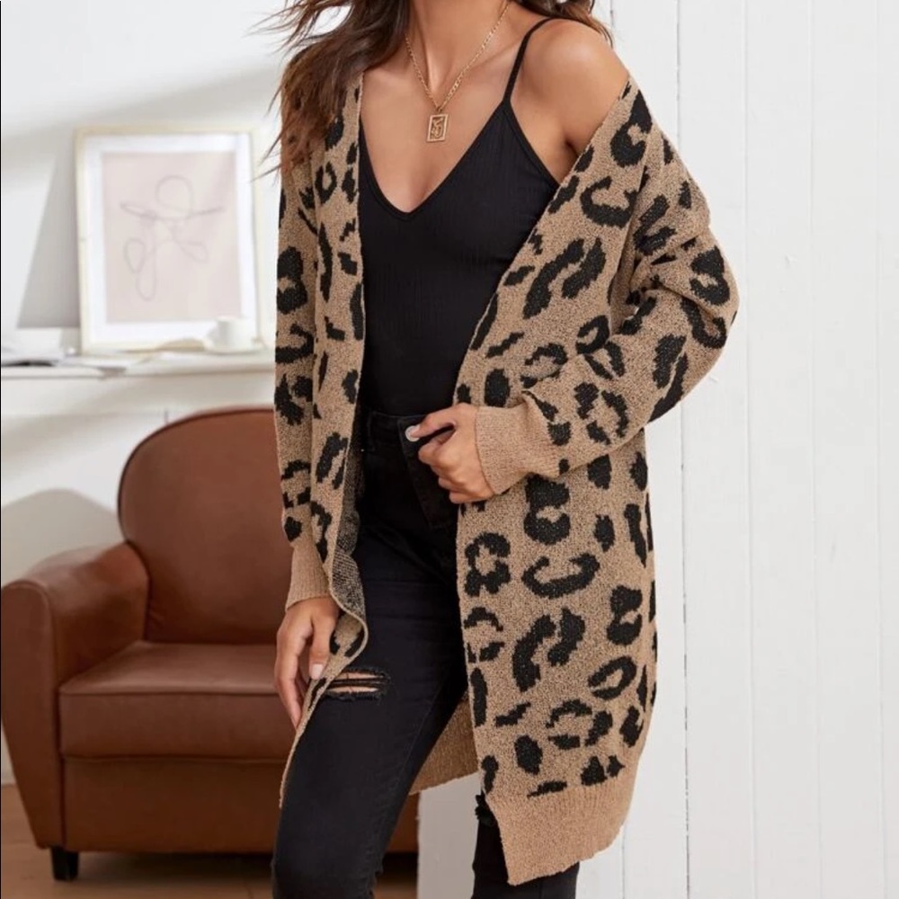 SOFTEST EVER leopard cheetah print cardigan tan - Picture 1 of 3